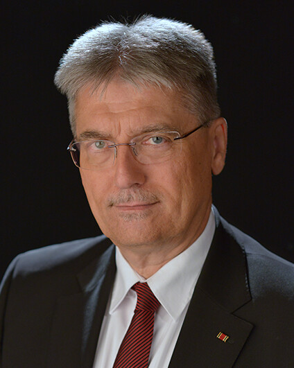 Dr. Gerhard Conrad